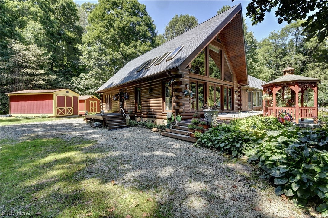3641 Township Road 253 — photo