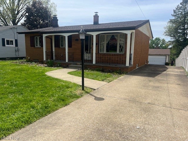 1124 NW Valley Drive NW — photo
