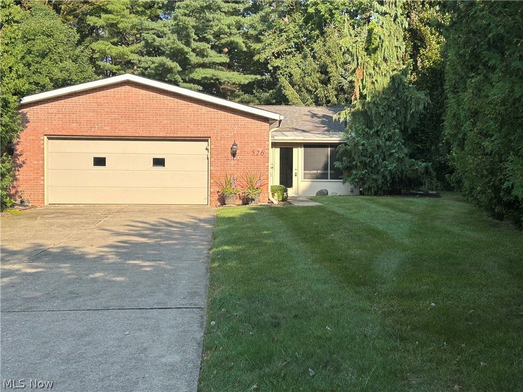 526 Wolf Avenue — photo
