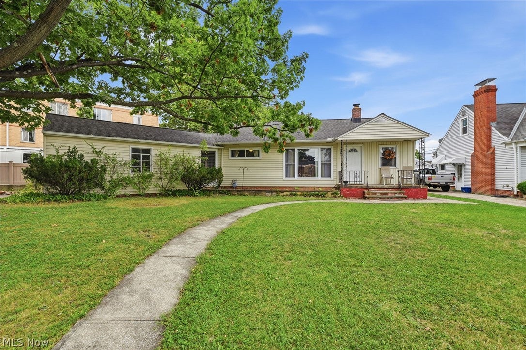 16285 Craigmere Drive — photo