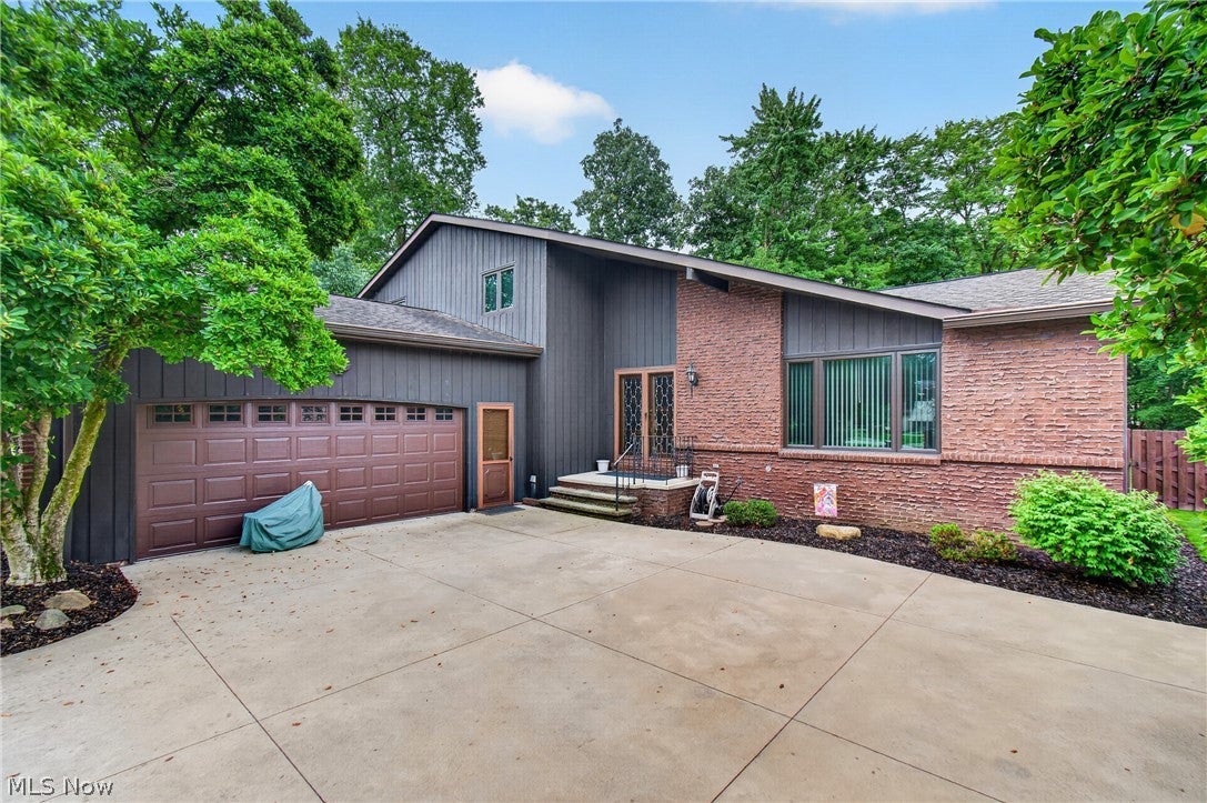 9961 Cedarwood Drive — photo