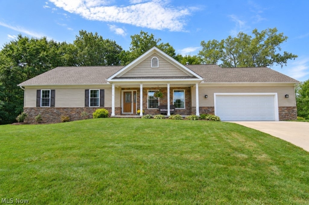 2316 Green Ridge Drive — photo