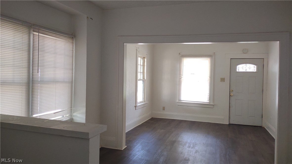 69 W Dalton Street, Akron, OH 44310 — photo 2