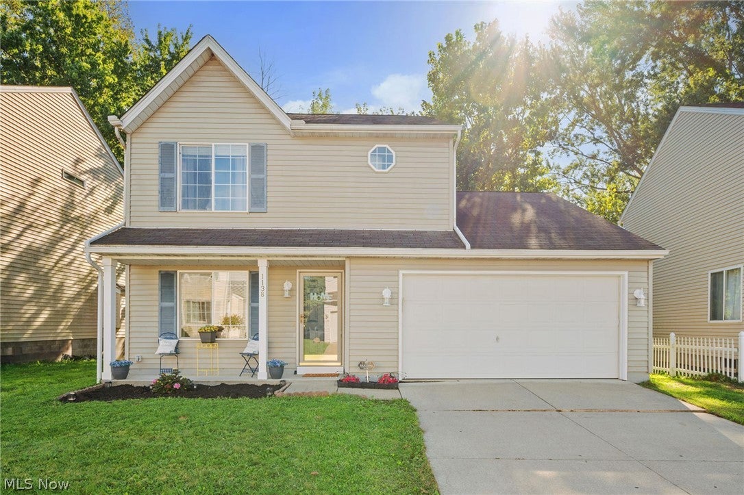 1138 Oxford Circle — photo