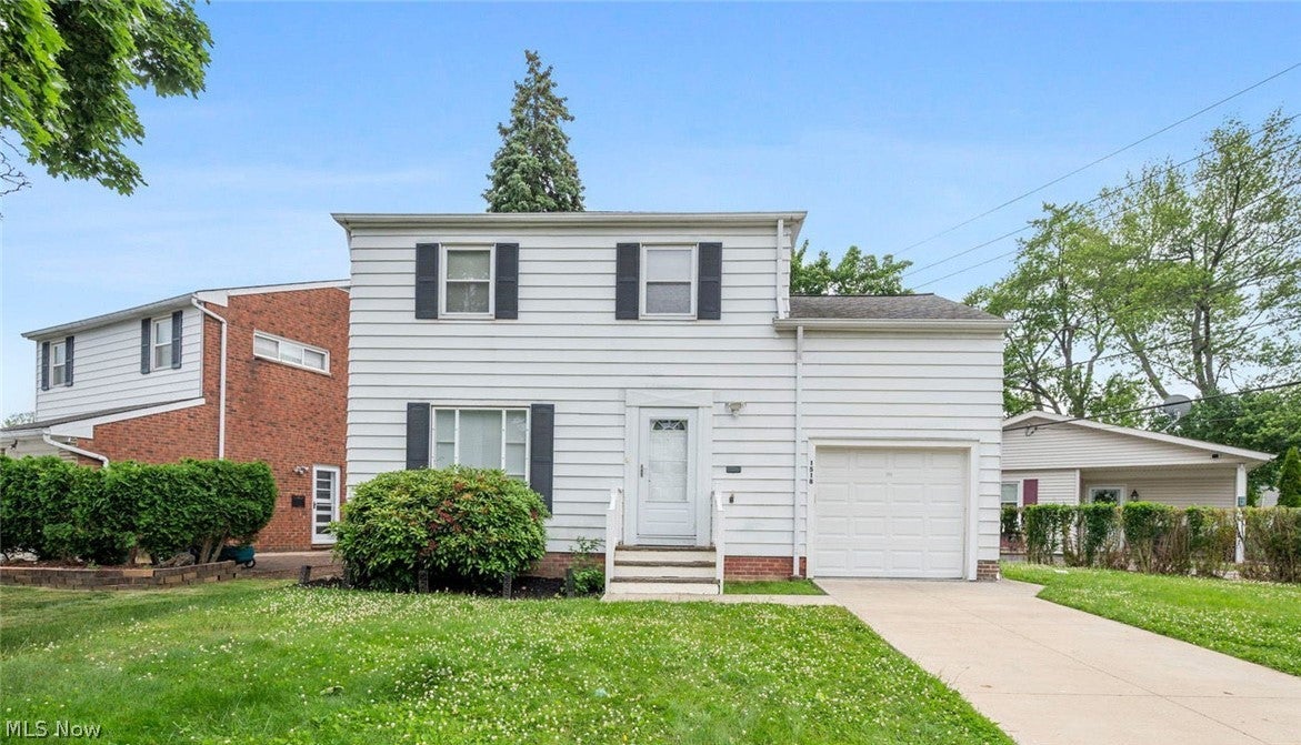 1518 Roselawn Road — photo