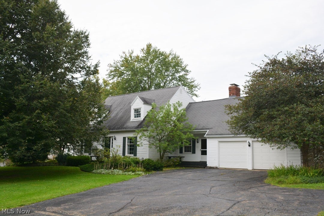 71 Maple Hill Drive — photo