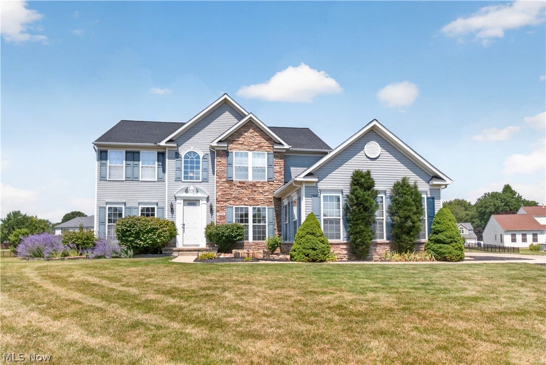 9328 Buttercup Court — photo