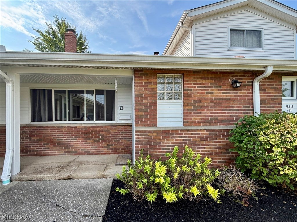 25415 Clubside Drive 12 — photo