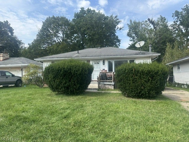 538 W Earle Avenue — photo