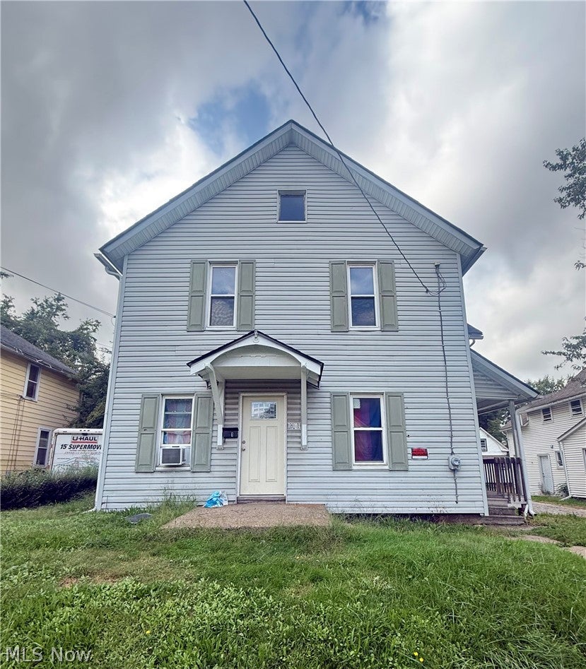 686 Sumner Street — photo