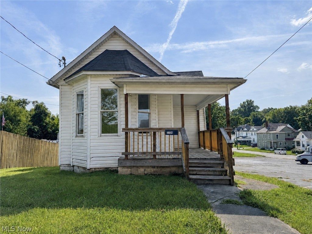 1104 Williams Street — photo