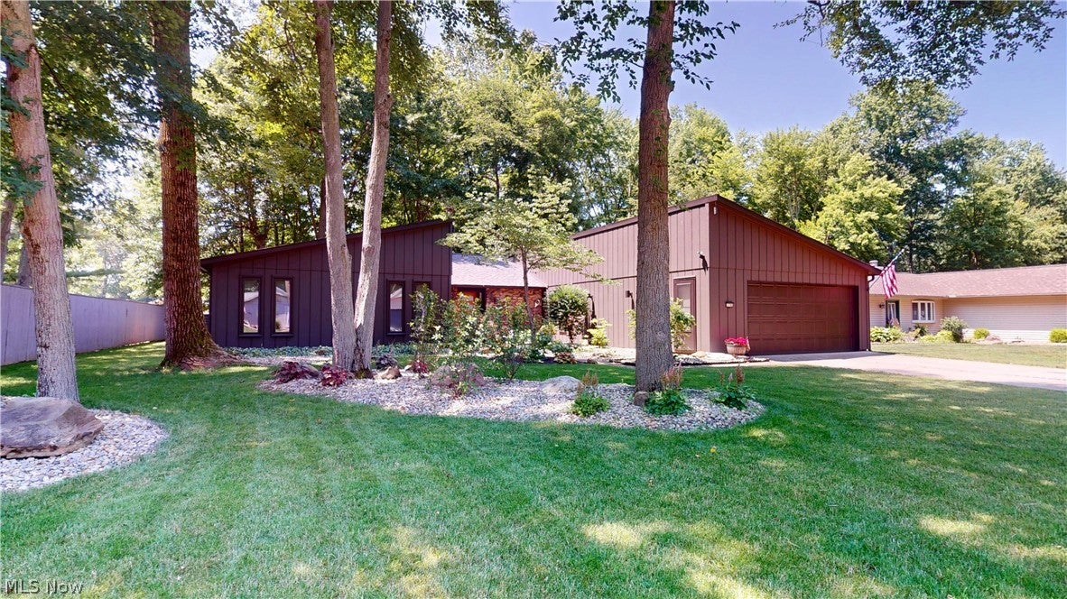 5726 Rock Point Circle — photo