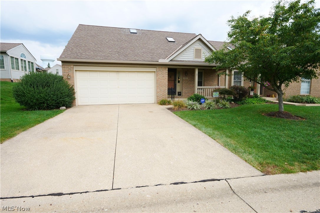 115 Ledbury Circle NE — photo