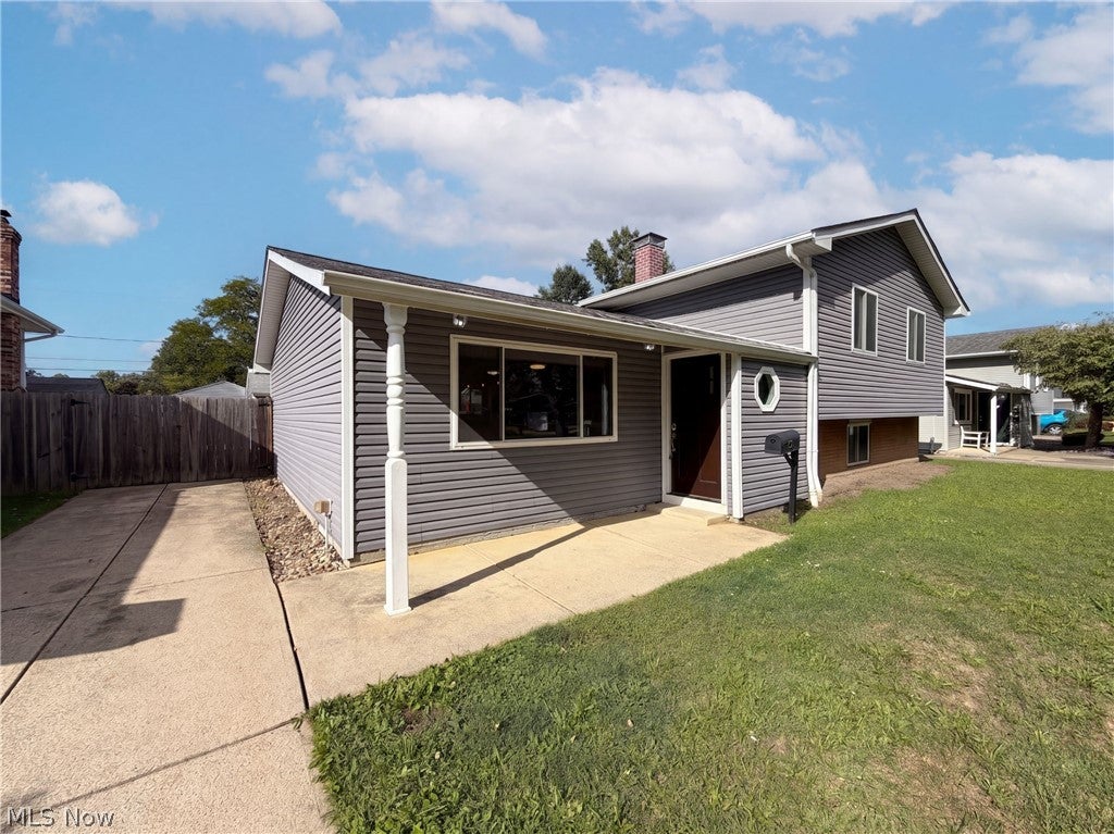 25142 Deerfield Drive — photo