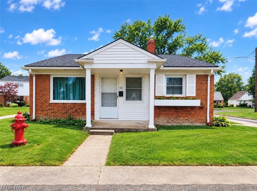 302 Buckner Drive 207 — photo