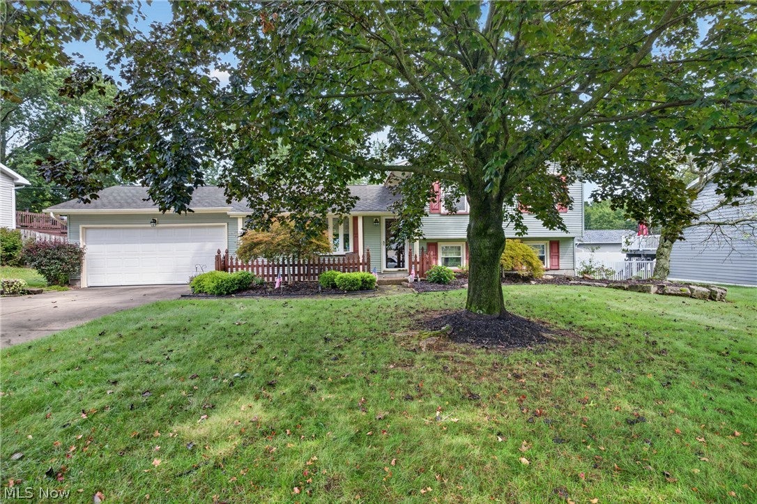 2379 Oak Trace Street — photo