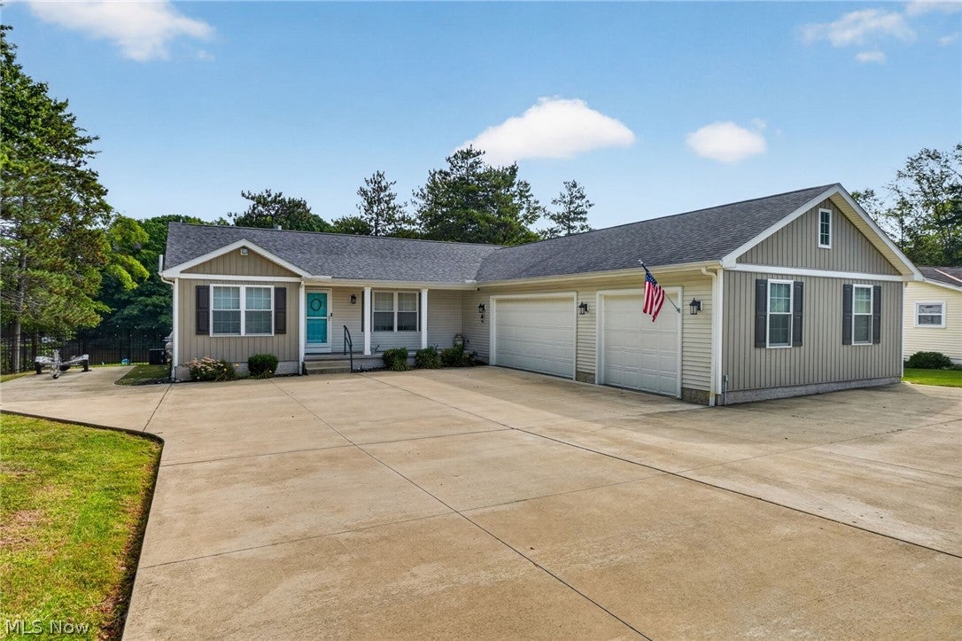 1110 Evening Star Drive — photo