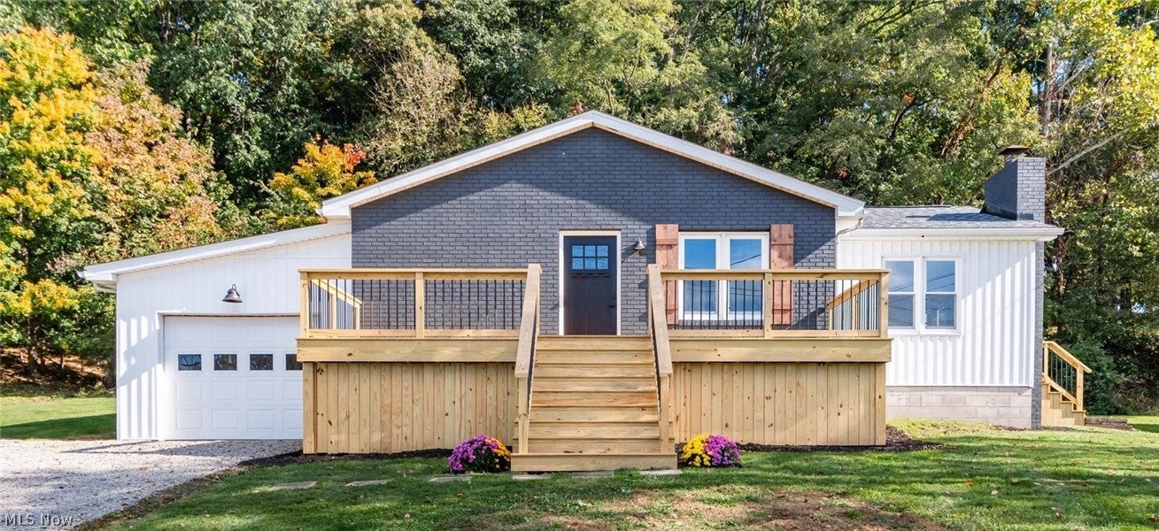 138 Juanita Drive — photo