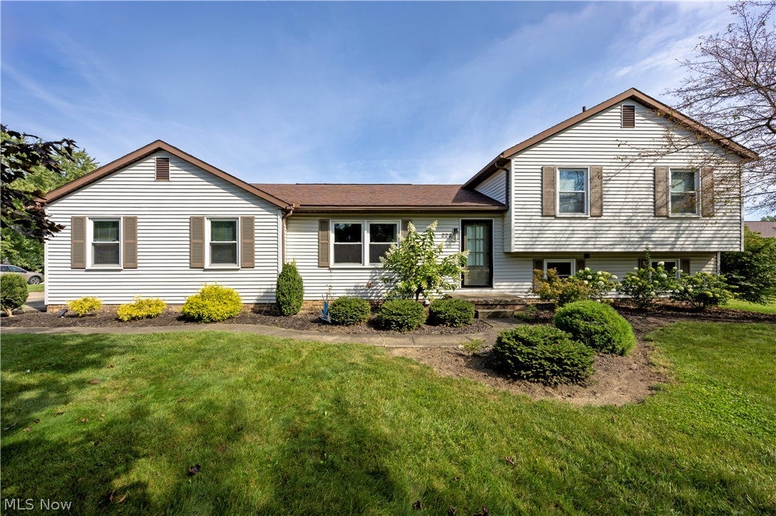 222 Tanglewood Drive — photo