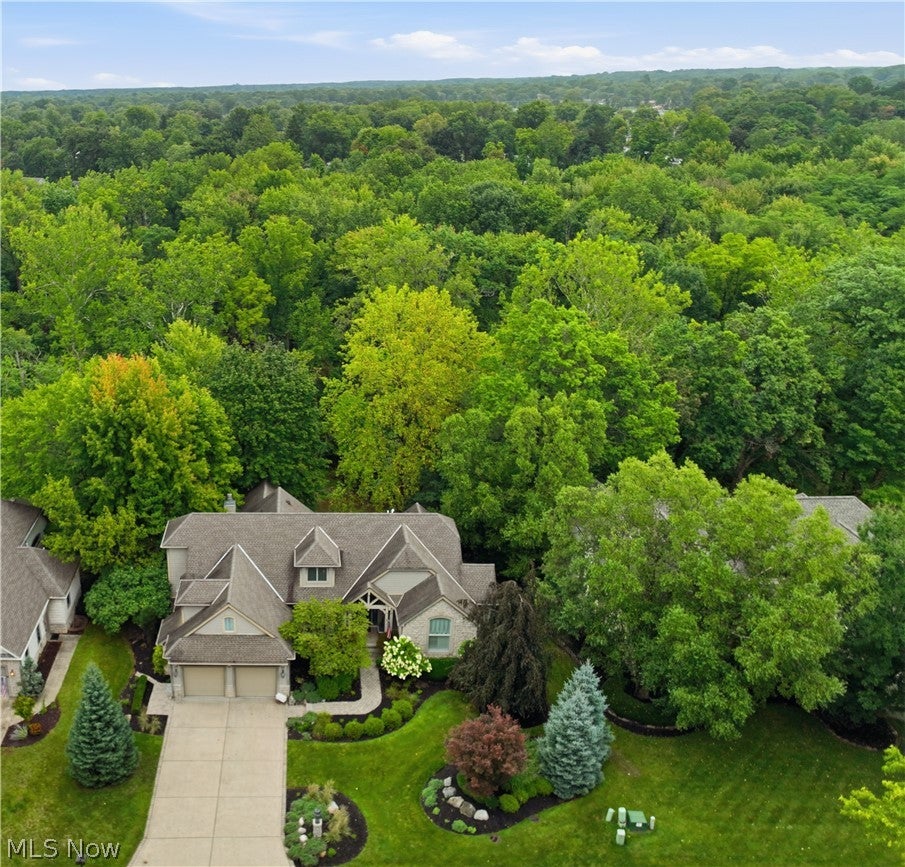 411 Stonebridge Drive — photo