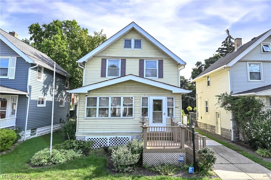 13305 Hazelwood Avenue — photo