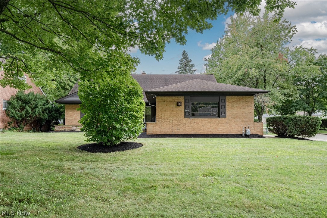 5680 Alberta Drive — photo