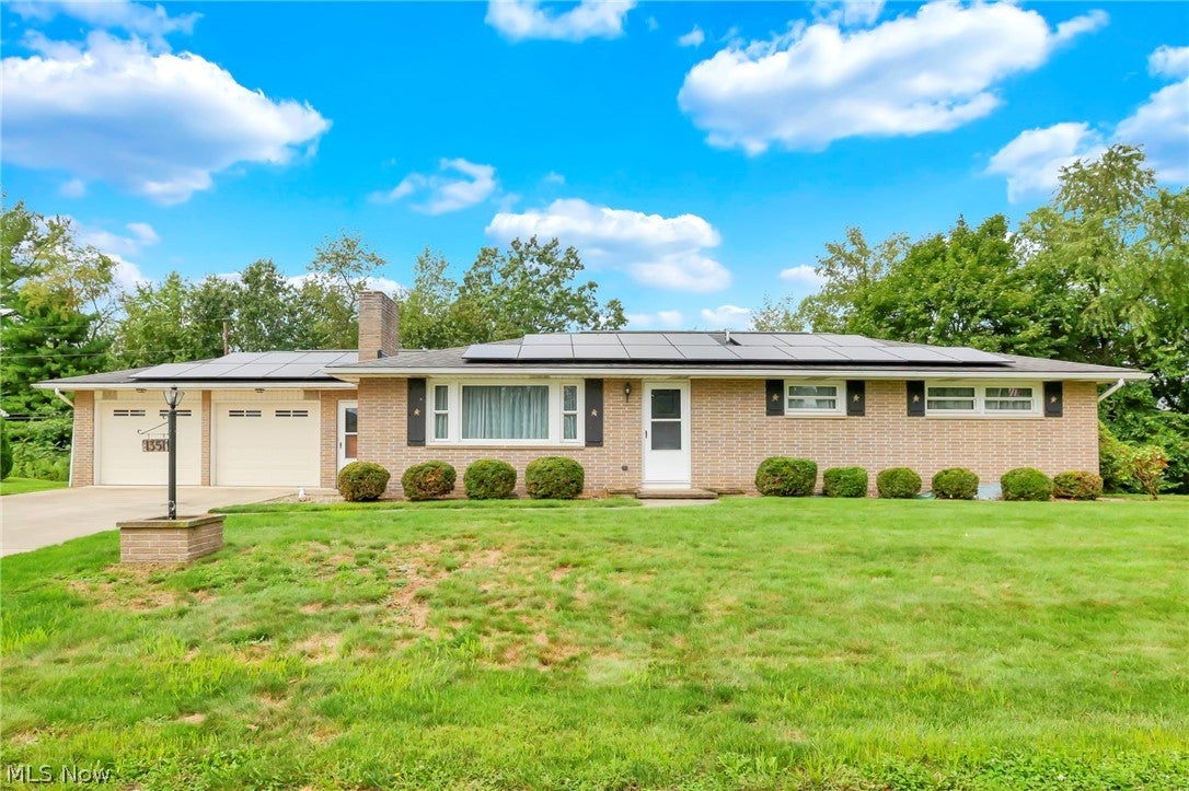 1351 Maple Heights Lane — photo