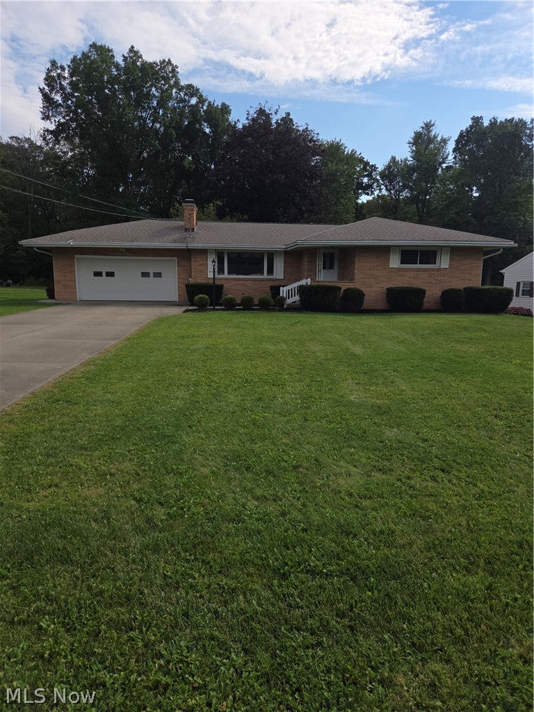409 Durst Drive NW — photo