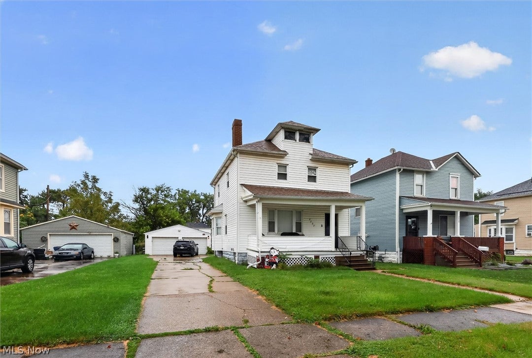 2227 E 30th Street, Lorain, OH 44055 — photo 2