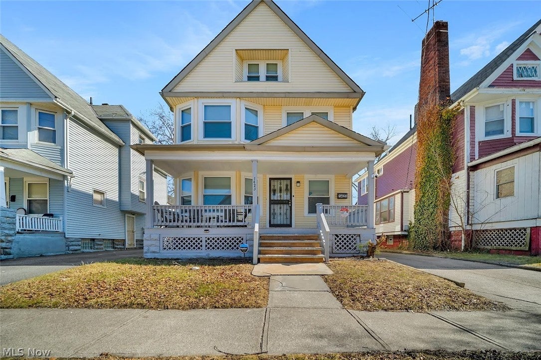 1423 E 110th Street — photo