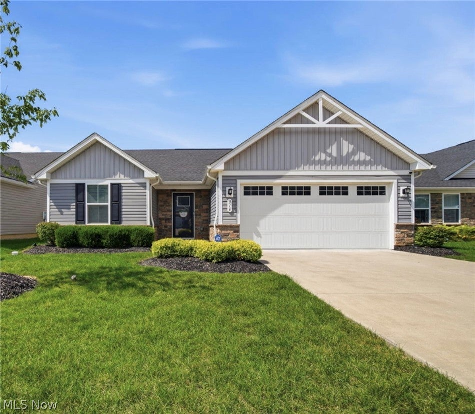 316 Pebble Creek Court — photo