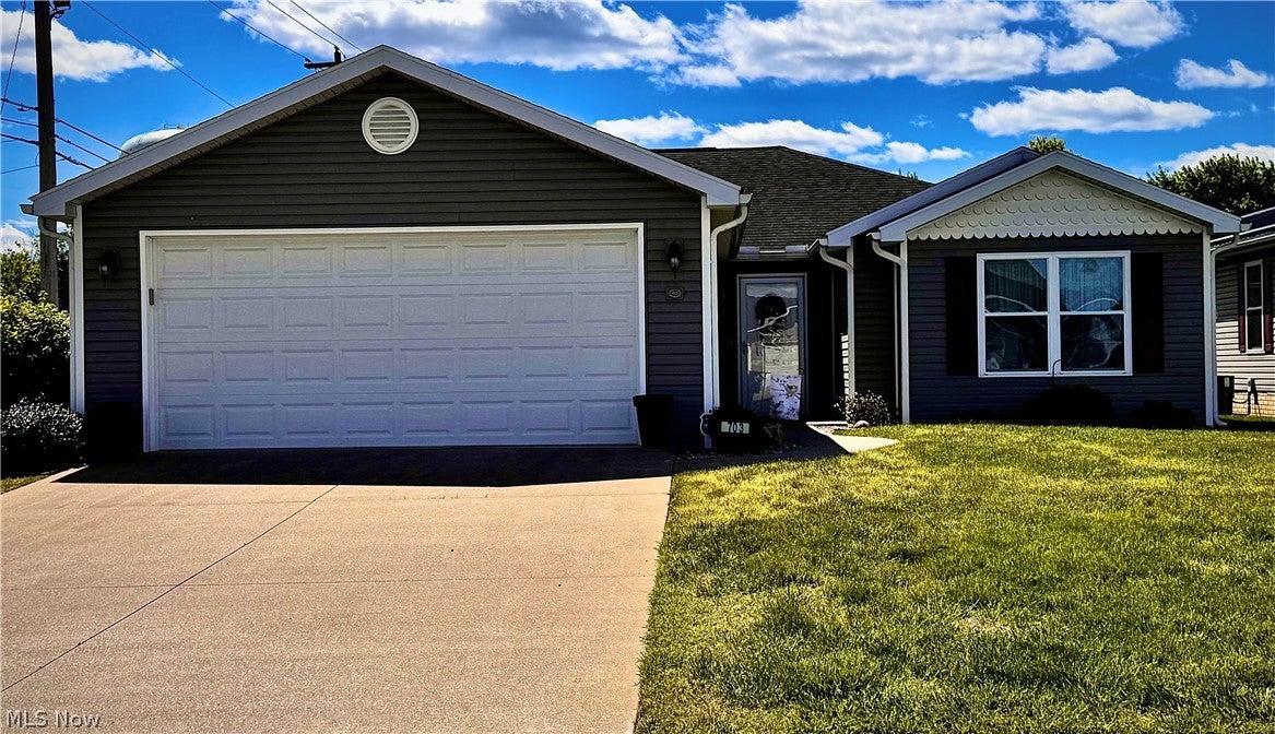 703 Oak Tree Lane — photo