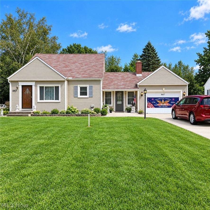 447 Tallwood Drive — photo
