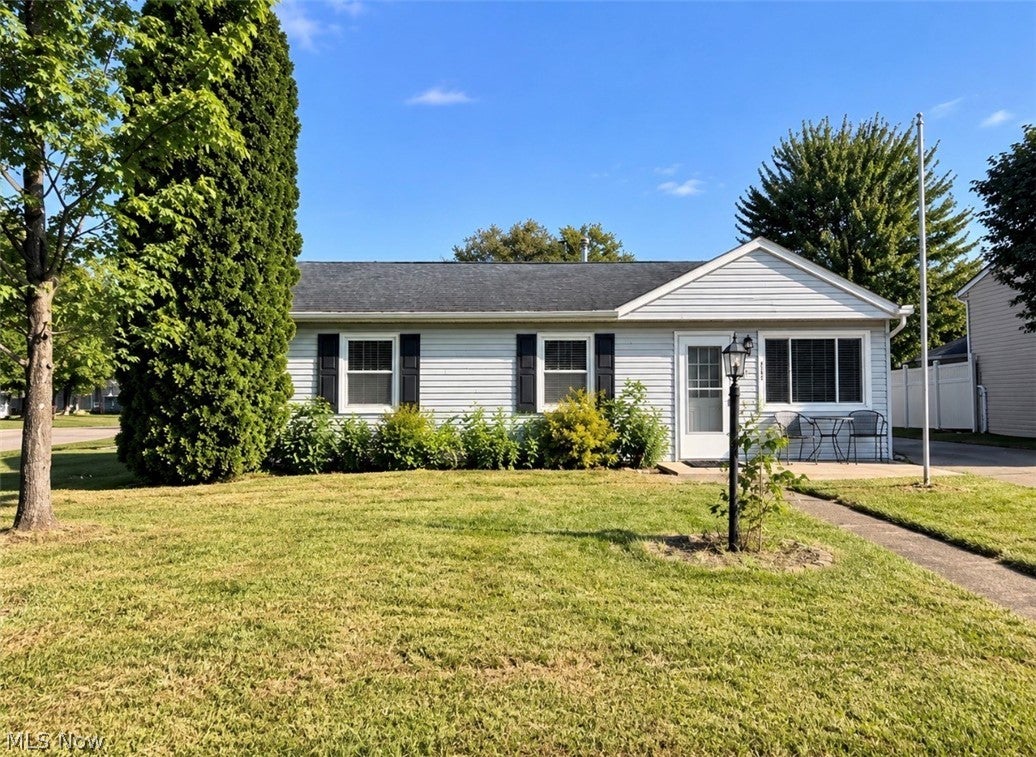9841 Short Drive — photo