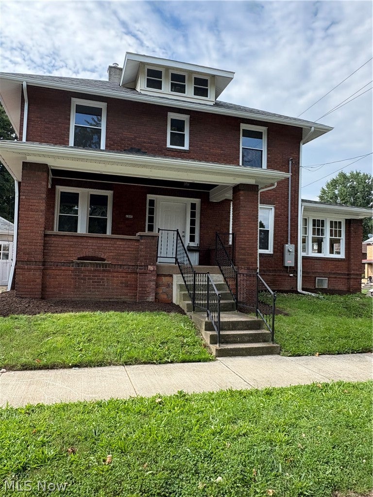1207 Andrew Avenue NE — photo