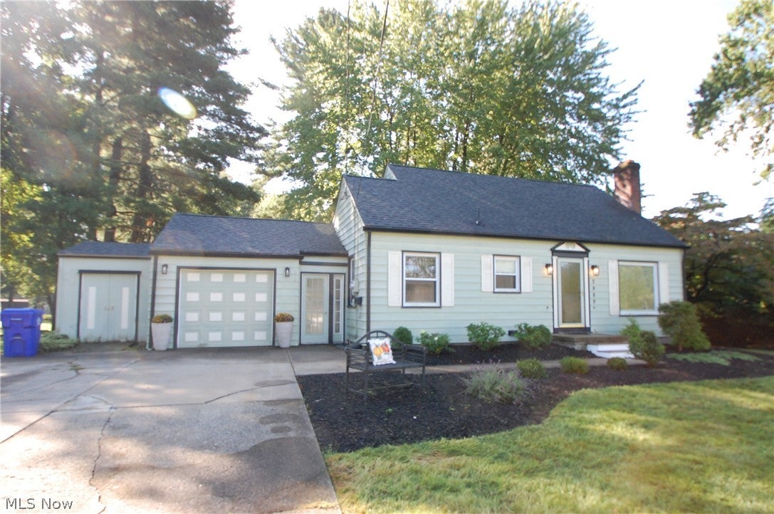 2989 Howell Drive — photo