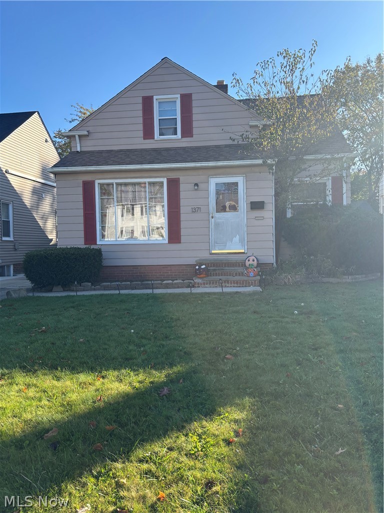 1371 S Green Road — photo
