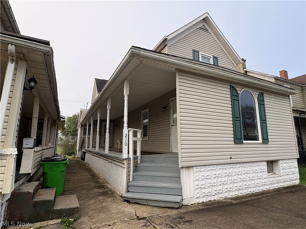 210 W 3rd Street — photo