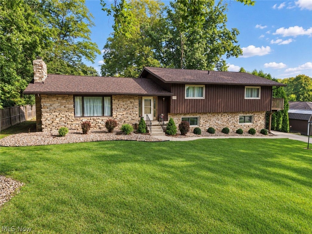 310 Fawnwood Drive — photo