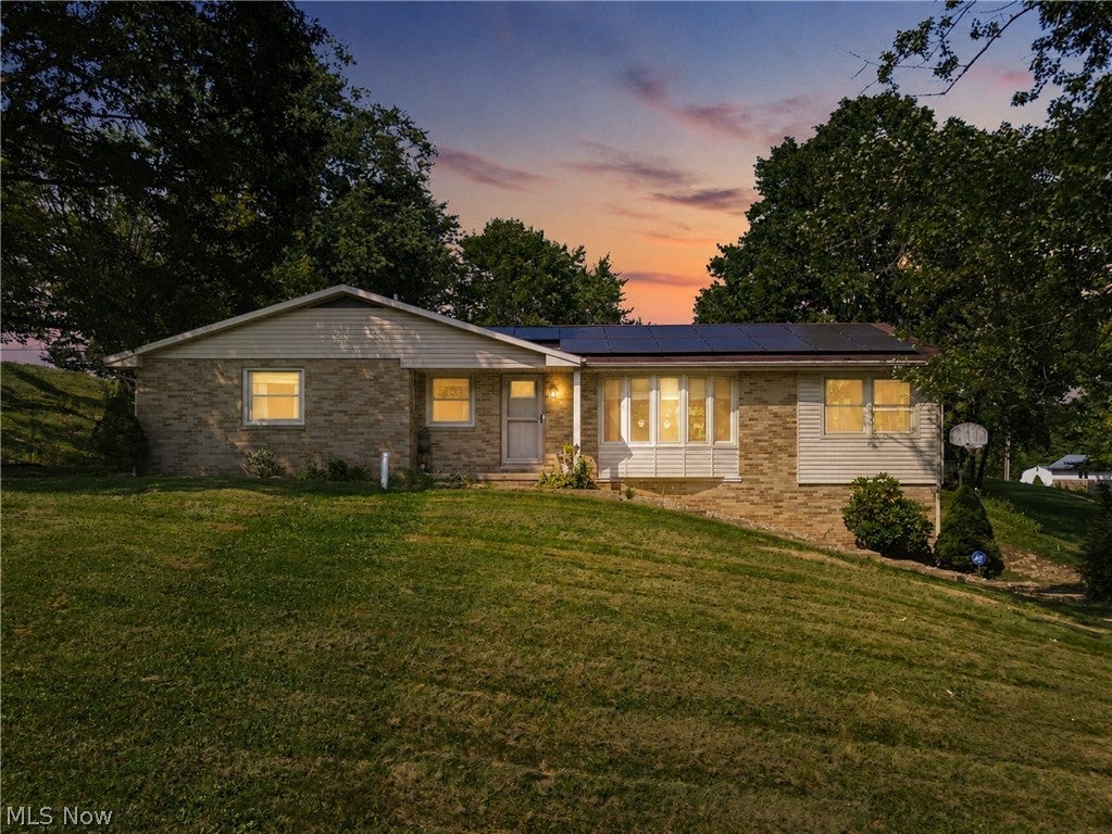 1700 Deerwood Circle SE — photo