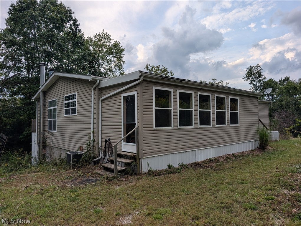 13683 E Pike Road — photo