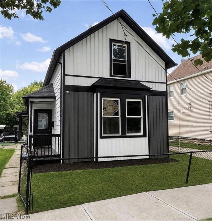 5811 Madison Avenue — photo
