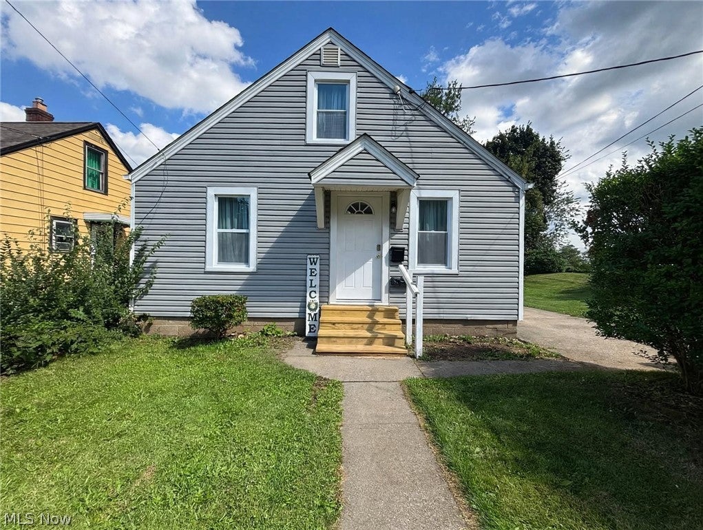 1242 Dartmouth Avenue SW — photo