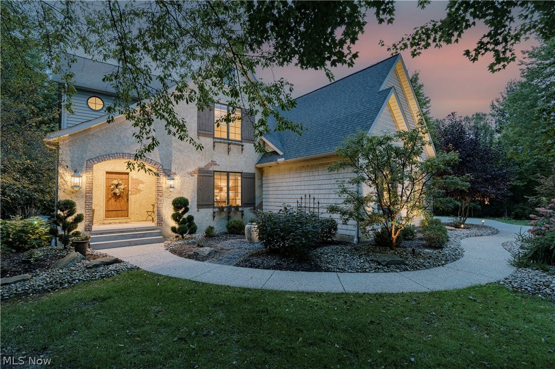 7734 Bainbridge Road — photo