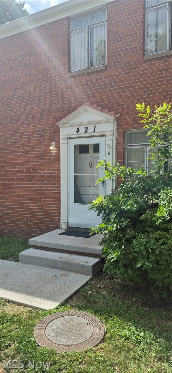 421 Kenwood Drive H1 — photo