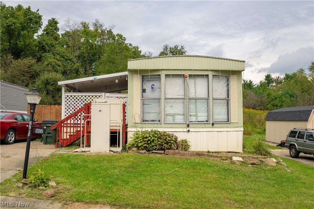 2715 Barn Drive SW — photo