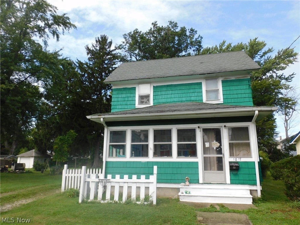 1817 W 4th Street — photo