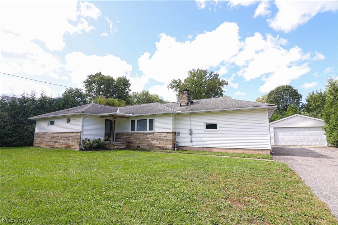 280 Fairgrounds Road — photo