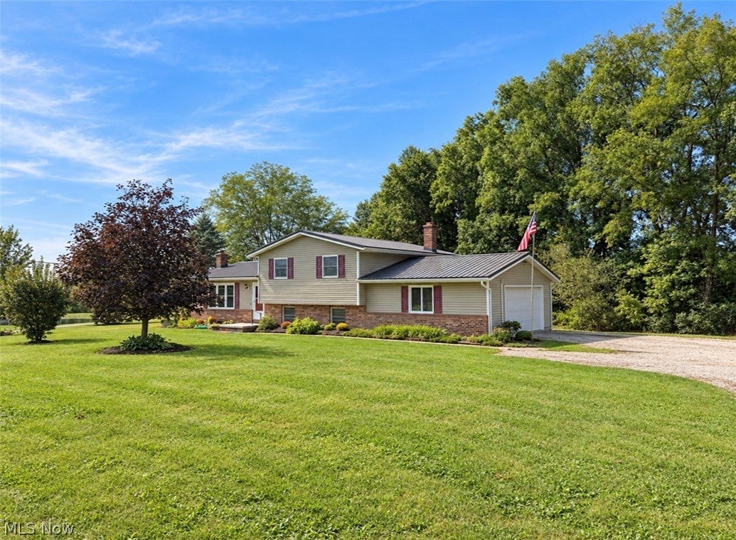 858 Township Road 875 — photo