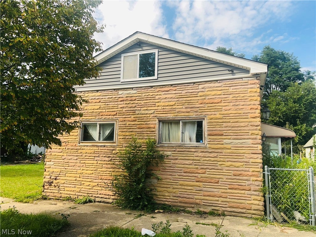 6307 Lansing Avenue — photo